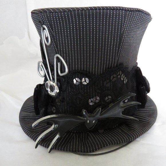 Disney The Nightmare Before Christmas Top Hat - Picture 3 of 10